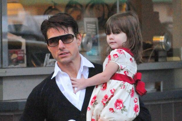 Future model: What the 15-year-old daughter of Tom Cruise and Katie Holmes looks like