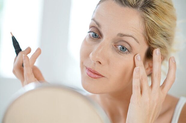 Makeup mistakes that make women look like old ladies: What to avoid for positive results