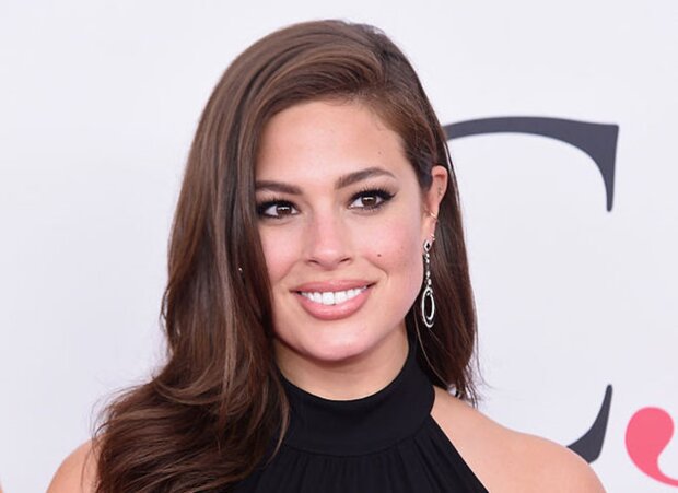 Ashley Graham shared a rare photo with her husband on the occasion of their 13th wedding anniversary