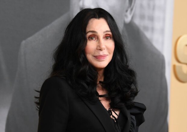 Cher, screen youtube