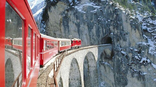 In the style of Harry Potter: Photographer shares the most epic shots of European railways